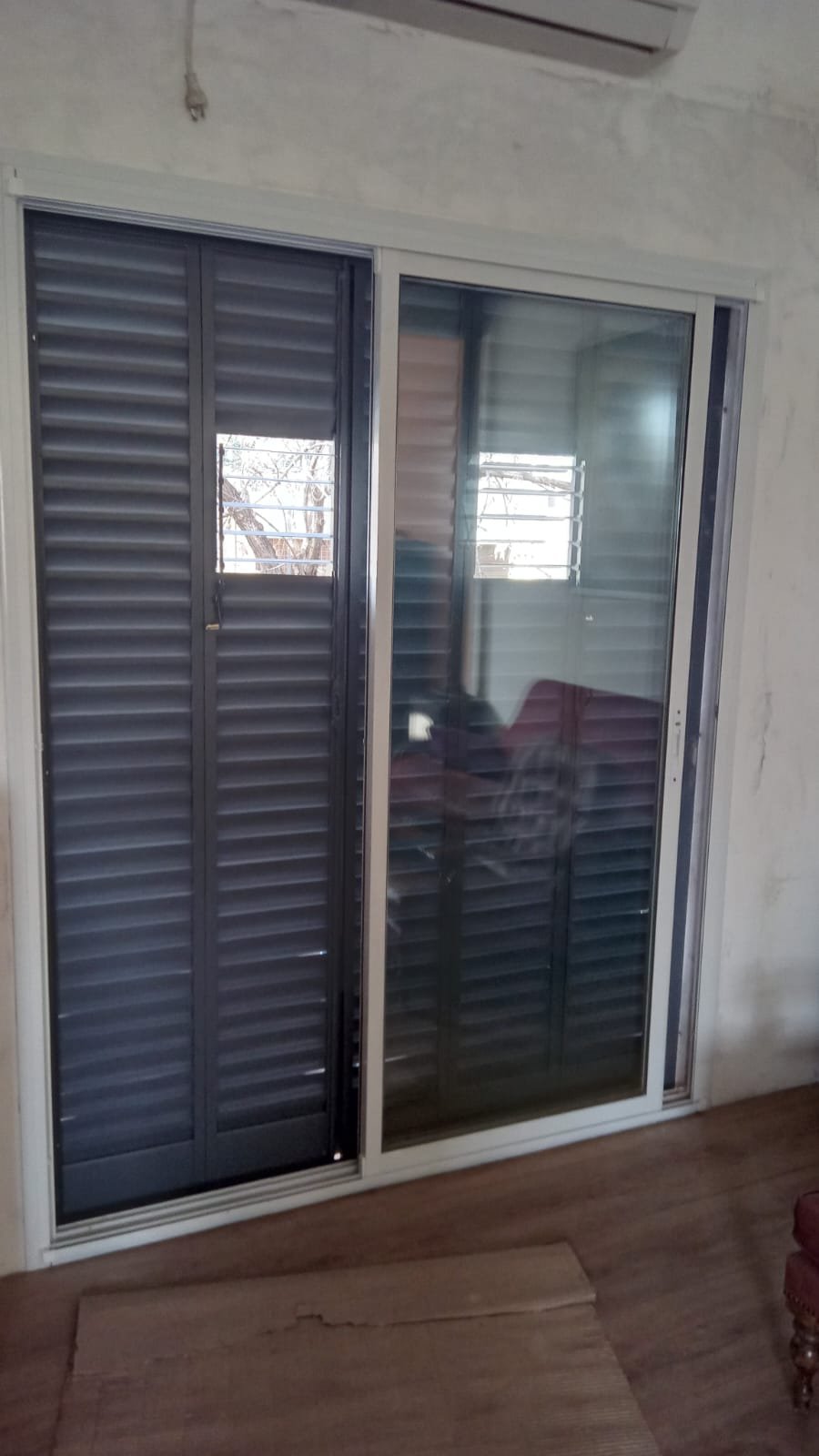 Celosía con cerramiento vidriado